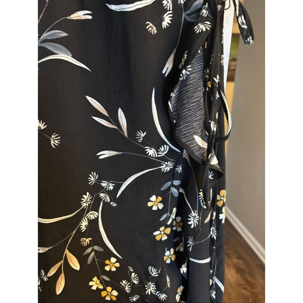 Lulus wrap dress - Picture 5 of 10